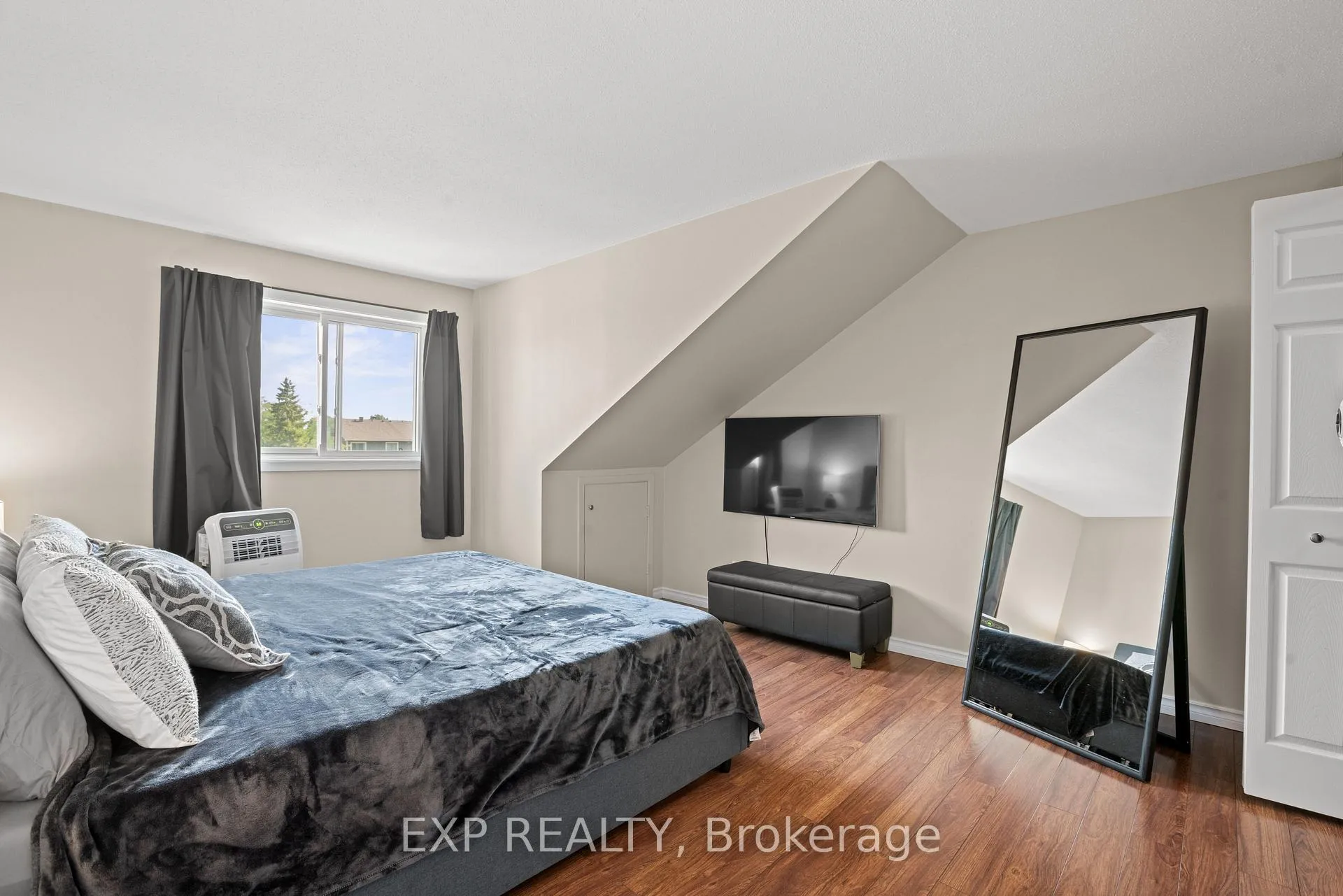 Photo 32 of Unit 77B, 754 St. Andre Drive, Ottawa, Hiawatha Park/Convent Glen — HOMEH
