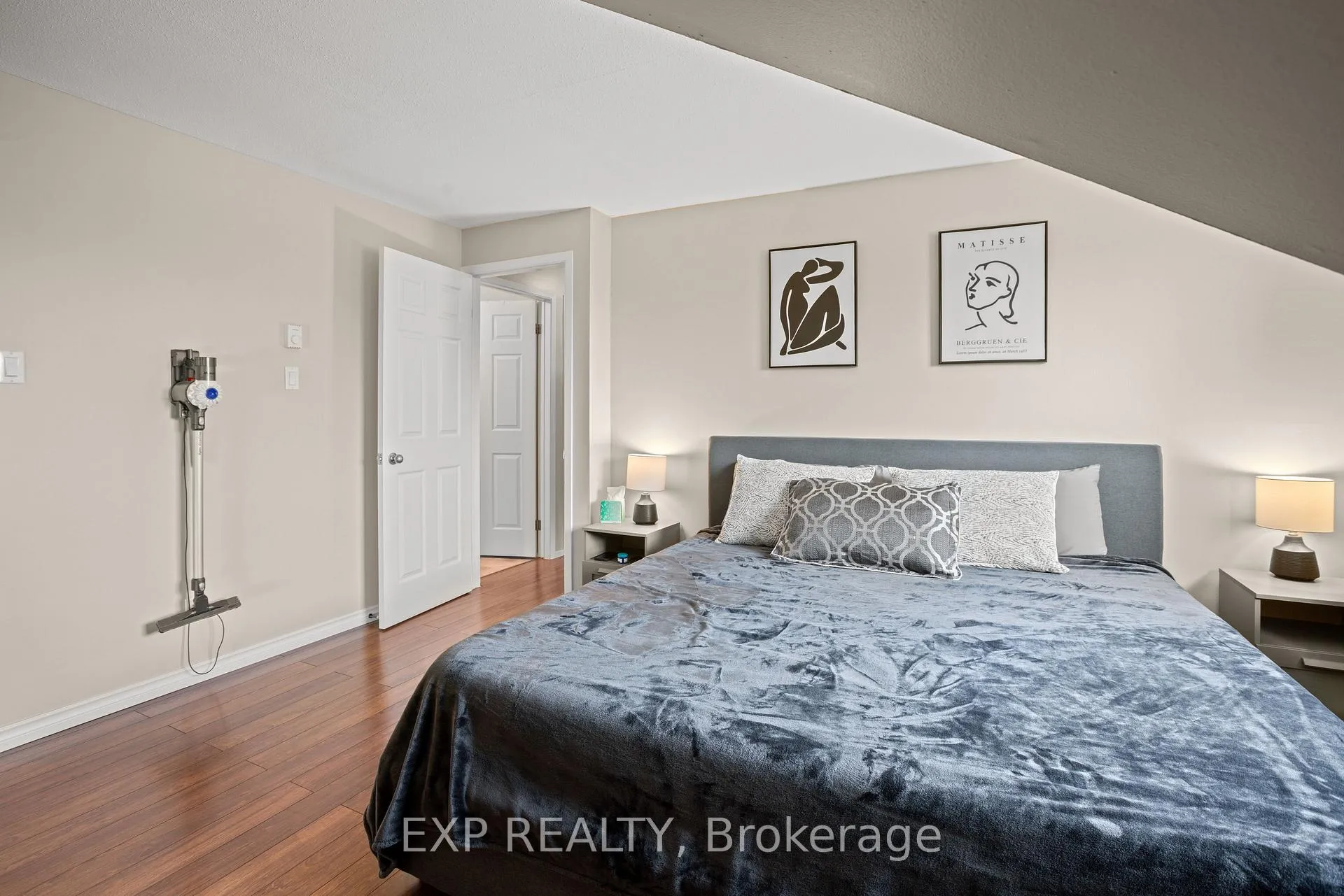 Photo 33 of Unit 77B, 754 St. Andre Drive, Ottawa, Hiawatha Park/Convent Glen — HOMEH