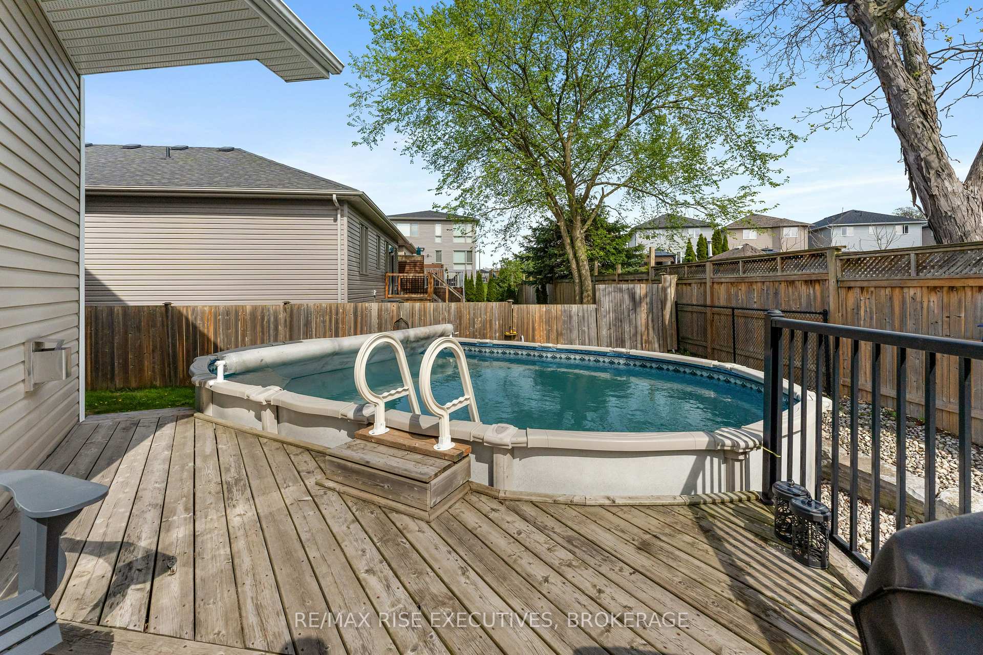 Photo 42 of 1707 Reginald Bart Drive, Kingston, Kingston East (Incl Barret Crt) — HOMEH