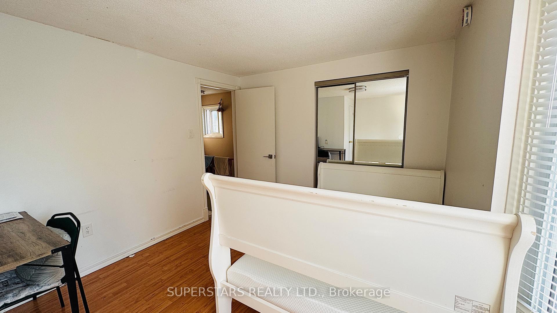 Photo 4 of Unit Bedroom 1, 10 Marlow Crescent, Markham, Markville — HOMEH