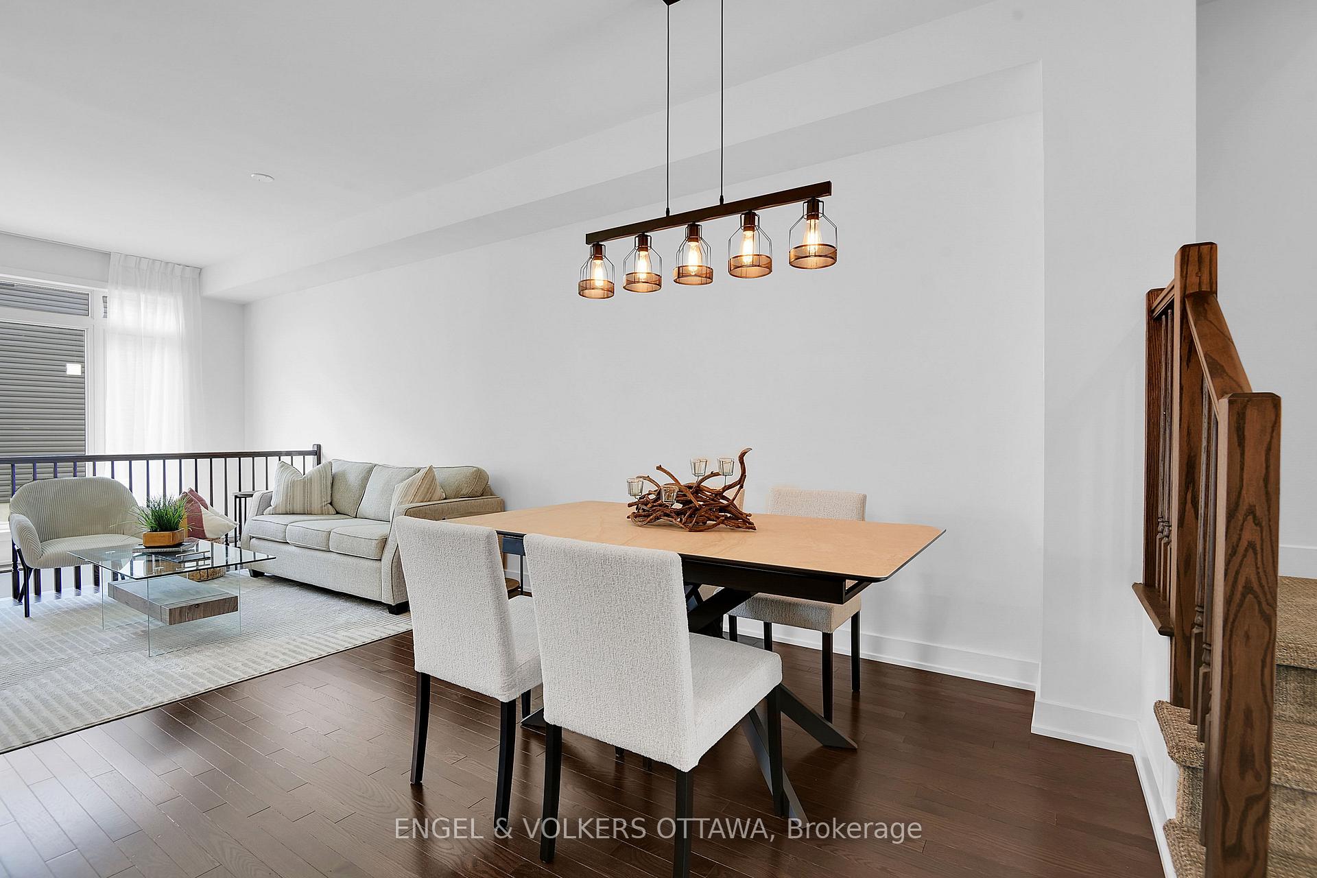 Photo 10 of 266 Monticello Avenue, Ottawa, Kanata - Emerald Meadows/Trailwest — HOMEH