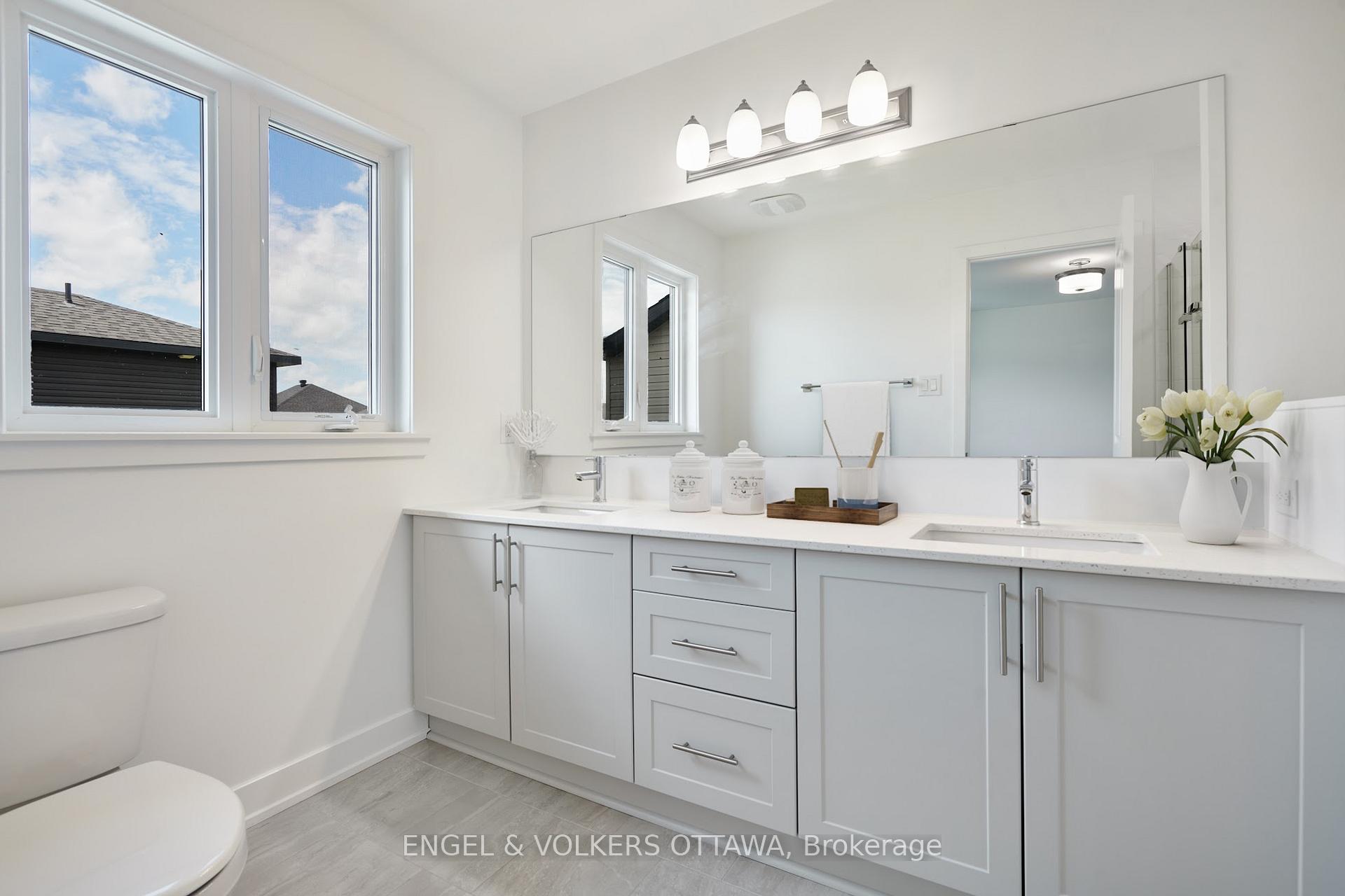 Photo 17 of 266 Monticello Avenue, Ottawa, Kanata - Emerald Meadows/Trailwest — HOMEH