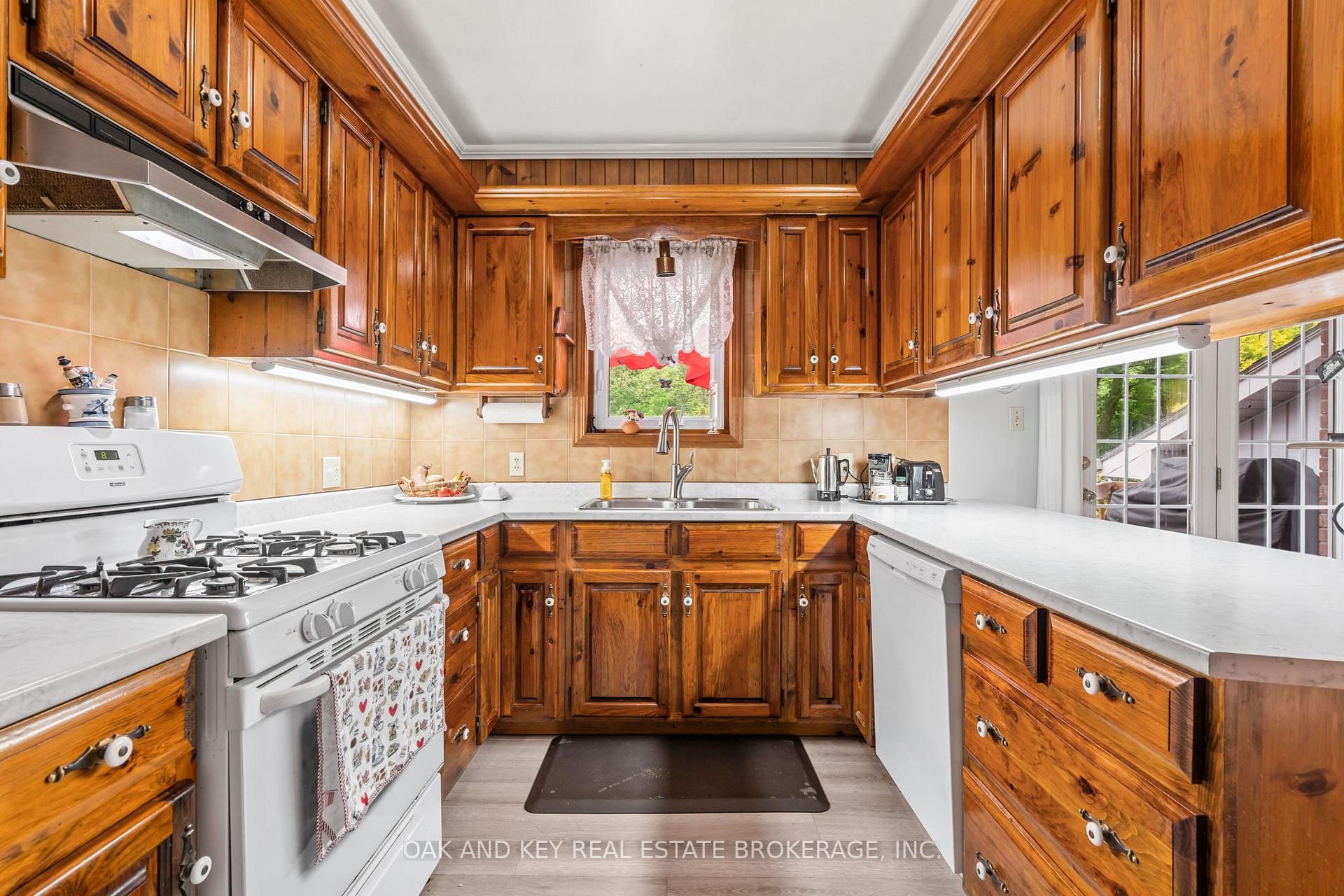 Photo 12 of 3603 Springer Road, Middlesex Centre, Delaware Town — HOMEH