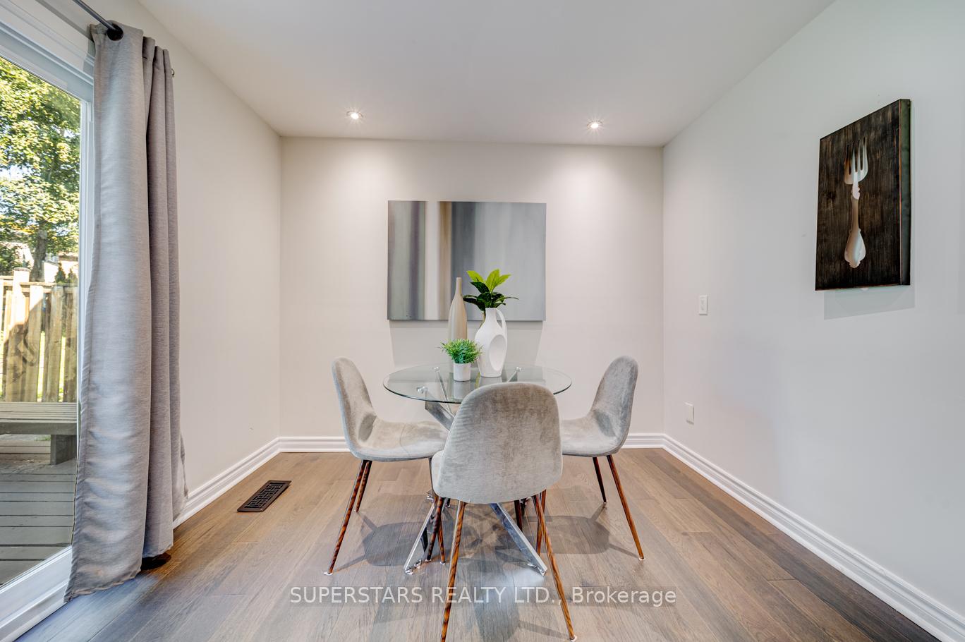 Photo 10 of 115 Major Button's Drive, Markham, Sherwood-Amberglen — HOMEH