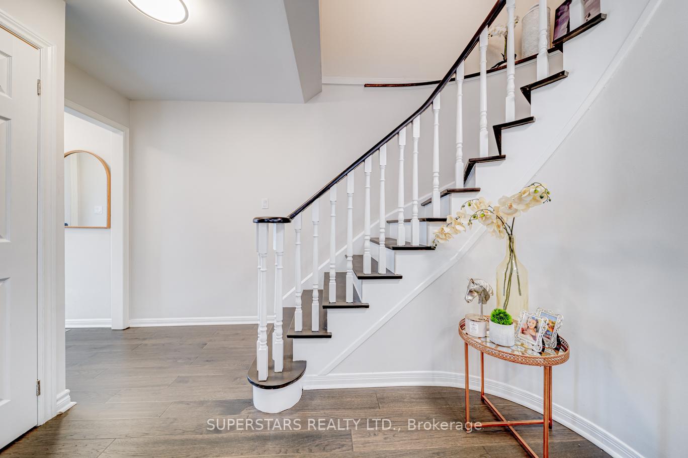 Photo 12 of 115 Major Button's Drive, Markham, Sherwood-Amberglen — HOMEH