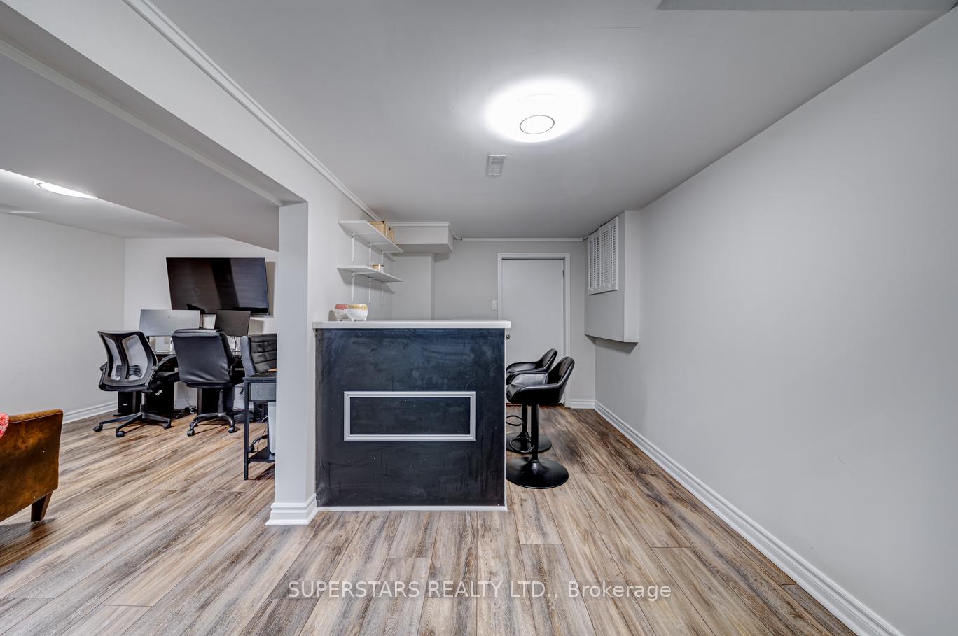 Photo 20 of 115 Major Button's Drive, Markham, Sherwood-Amberglen — HOMEH