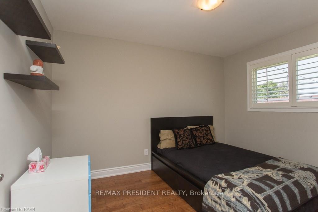 Photo 9 of 46 East Street, Hamilton, Winona Park — HOMEH