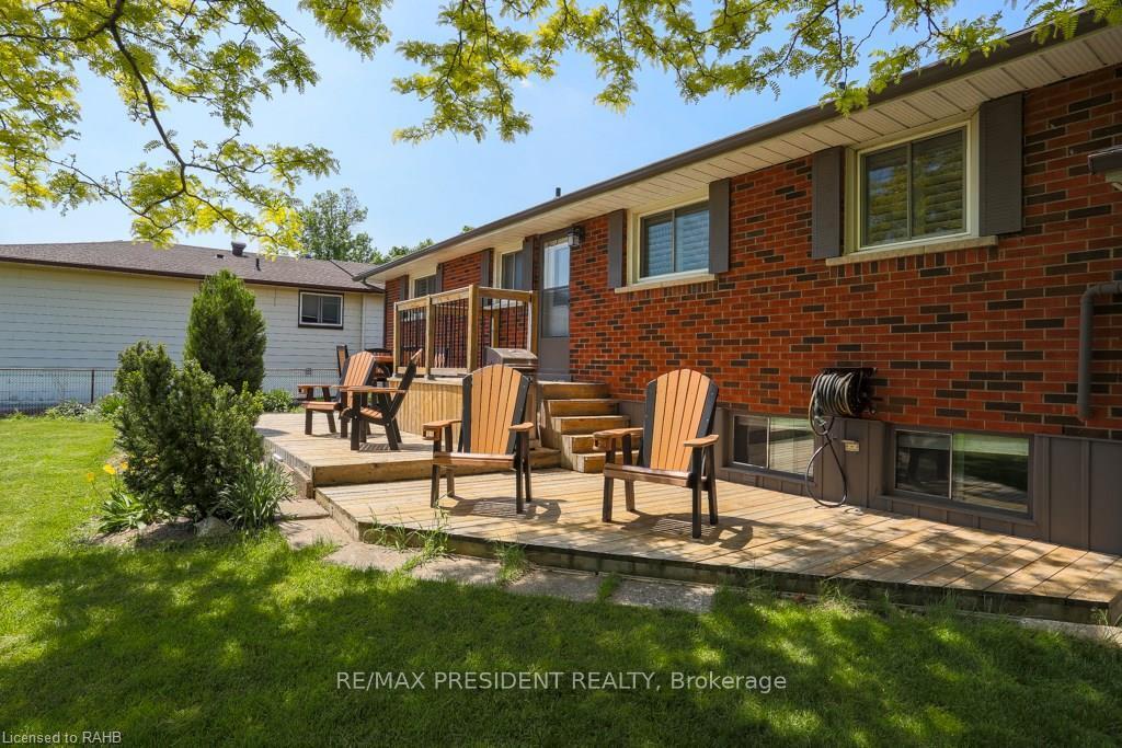 Photo 11 of 46 East Street, Hamilton, Winona Park — HOMEH