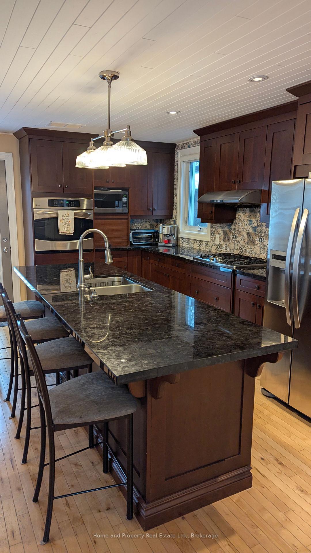 Photo 9 of 240 Queen Street N, Minto — HOMEH