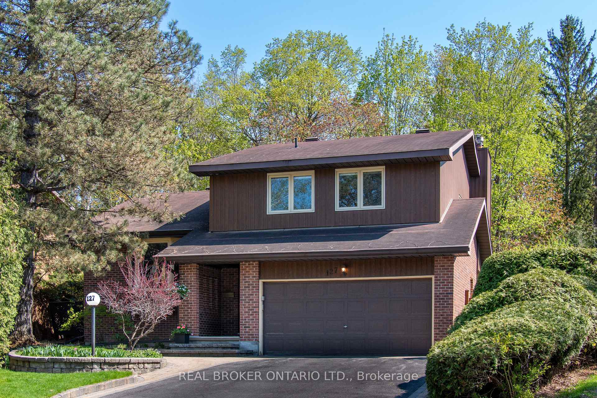 Photo 1 of 127 Chimo Drive, Ottawa, Kanata - Katimavik — HOMEH