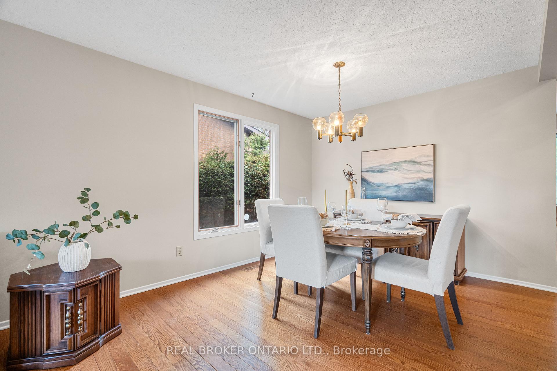 Photo 9 of 127 Chimo Drive, Ottawa, Kanata - Katimavik — HOMEH
