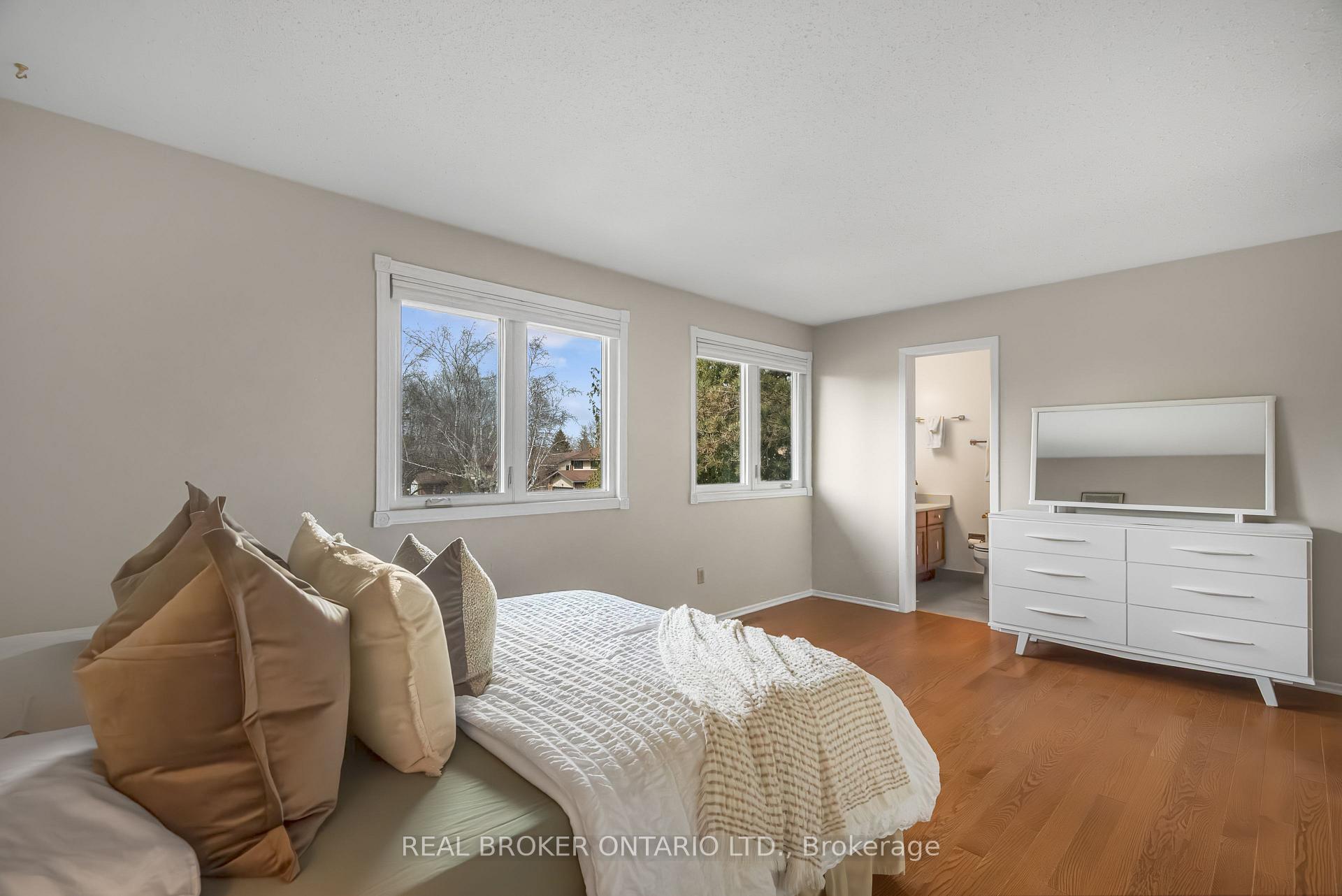 Photo 27 of 127 Chimo Drive, Ottawa, Kanata - Katimavik — HOMEH