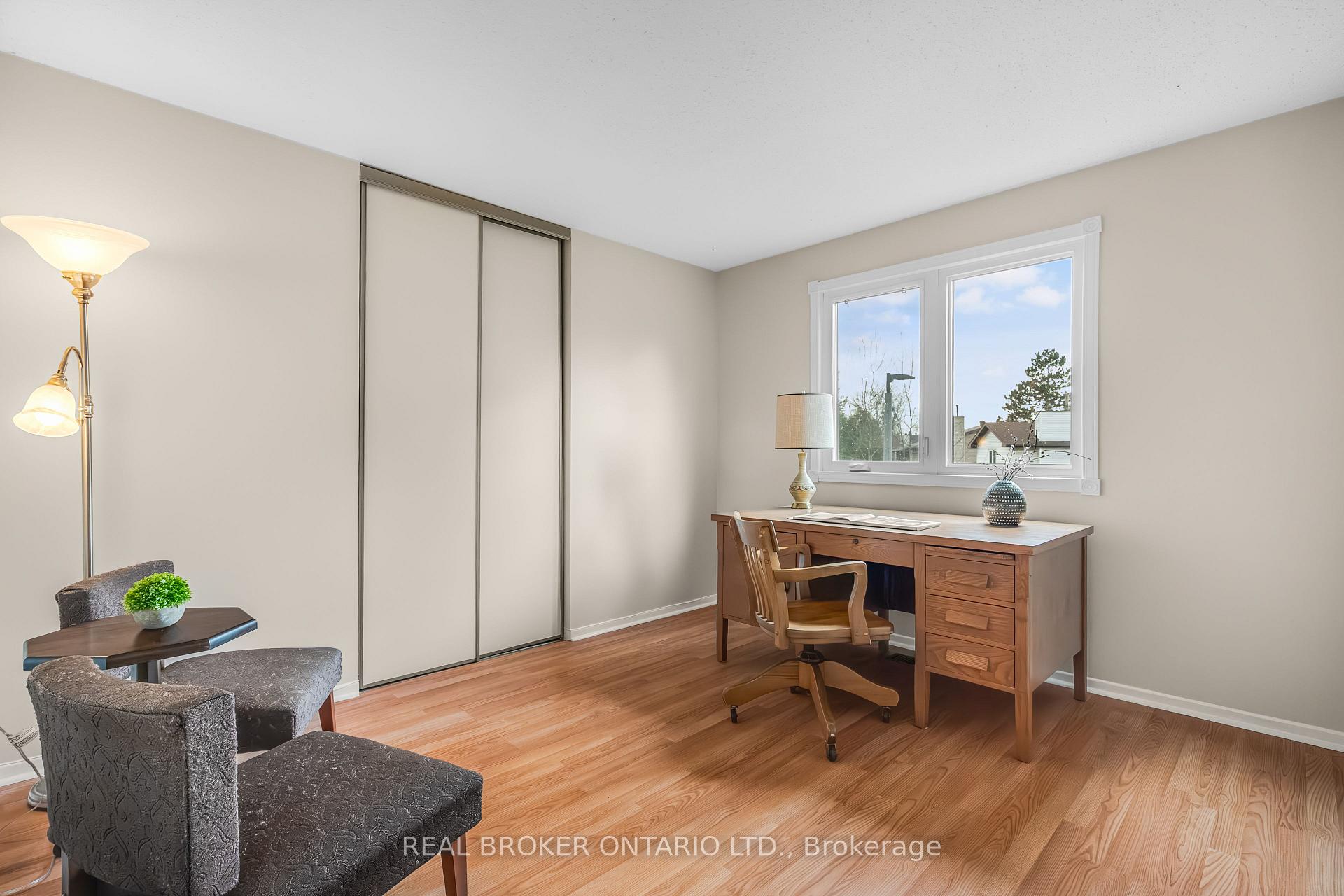 Photo 31 of 127 Chimo Drive, Ottawa, Kanata - Katimavik — HOMEH