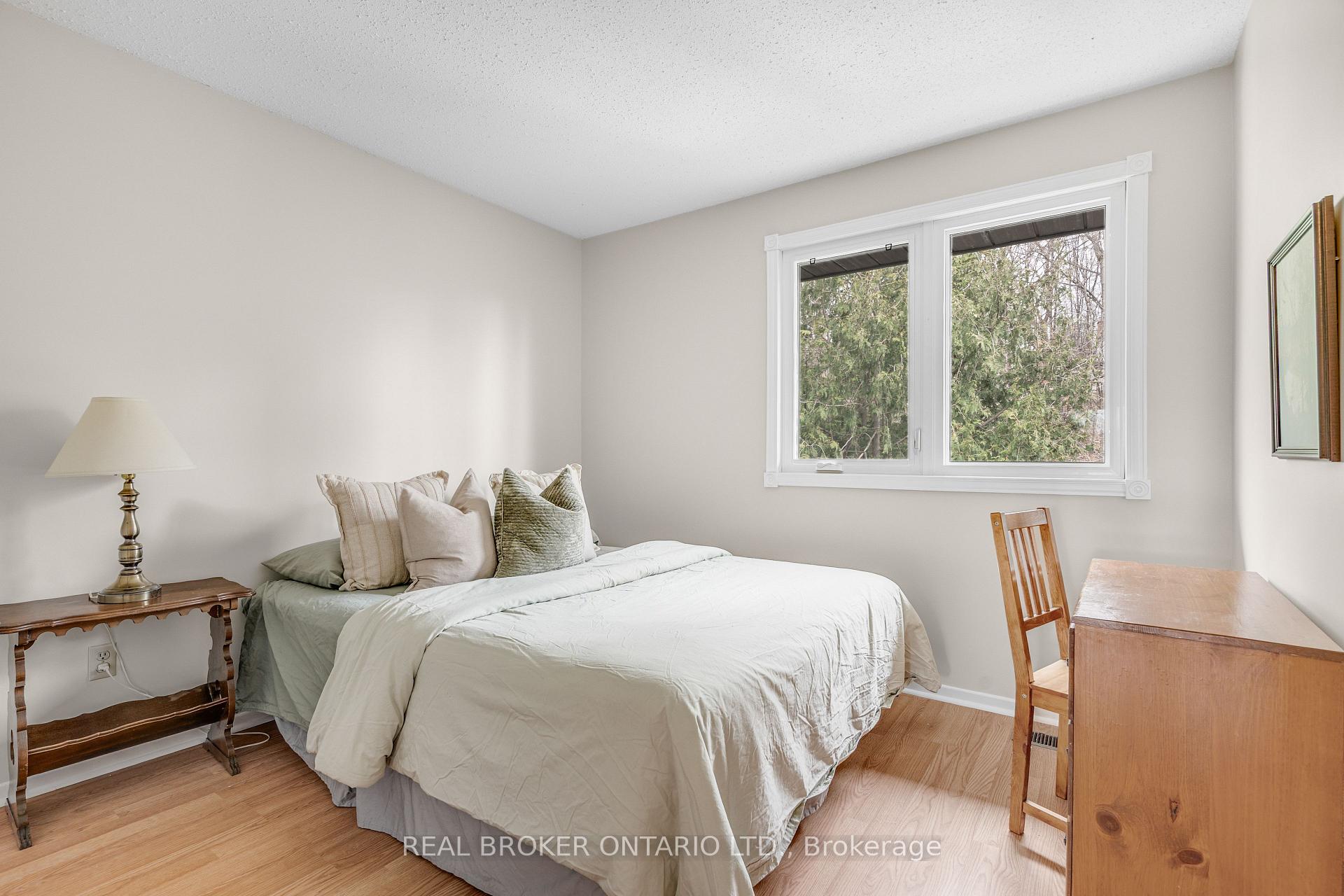 Photo 33 of 127 Chimo Drive, Ottawa, Kanata - Katimavik — HOMEH