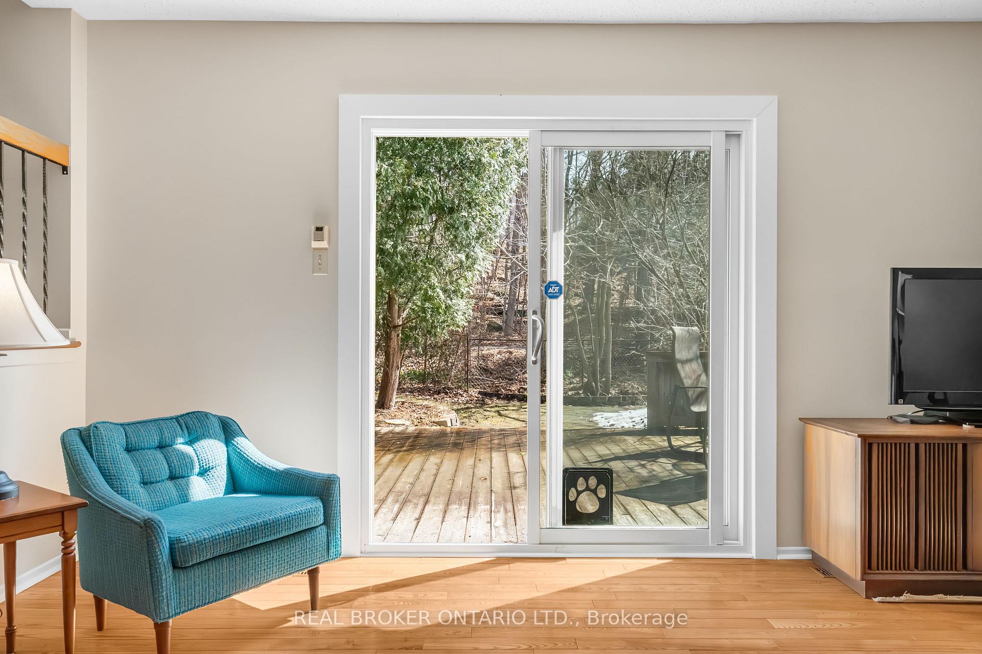 Photo 43 of 127 Chimo Drive, Ottawa, Kanata - Katimavik — HOMEH
