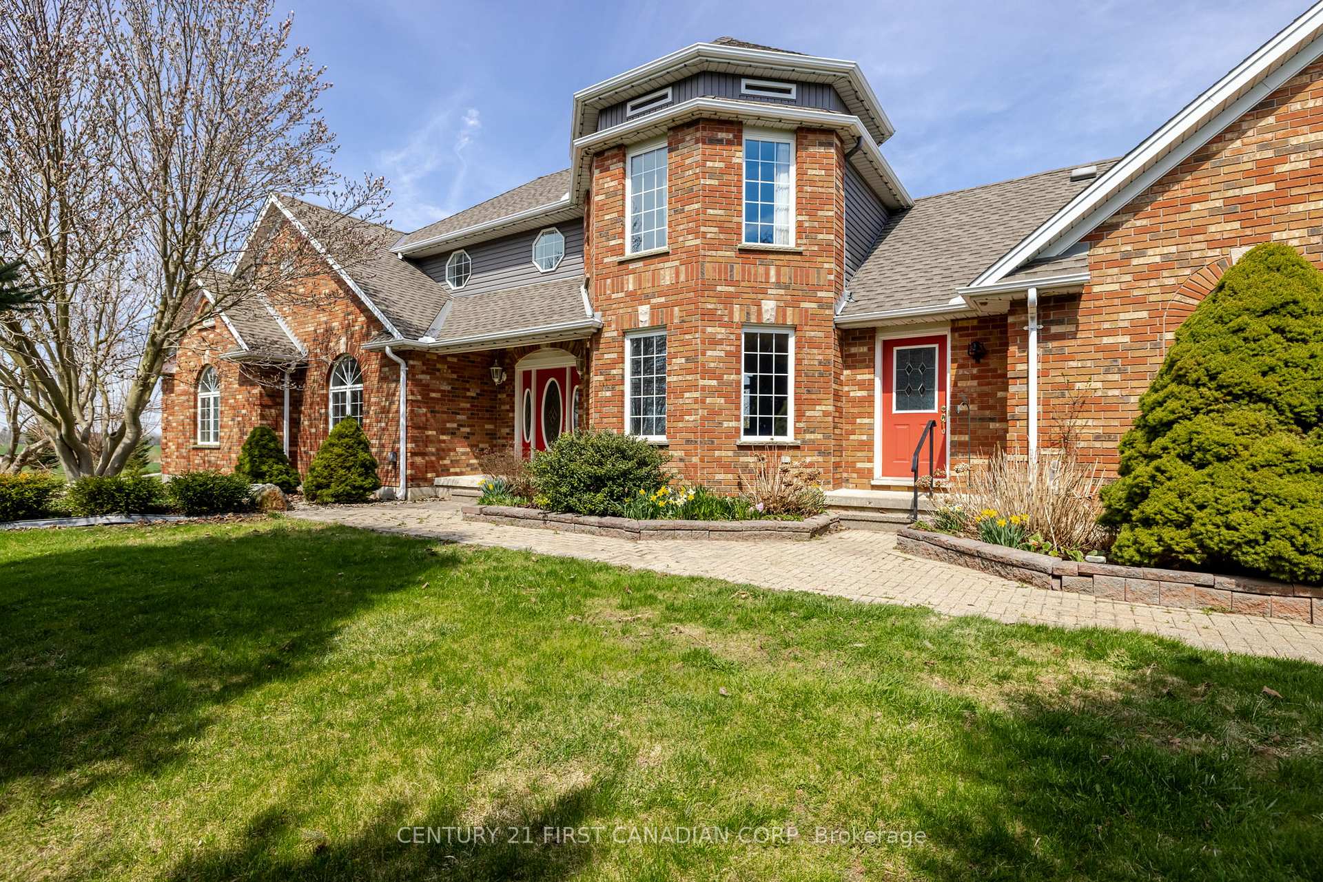 Photo 2 of 12626 Ilderton Road, Middlesex Centre, Rural Middlesex Centre — HOMEH
