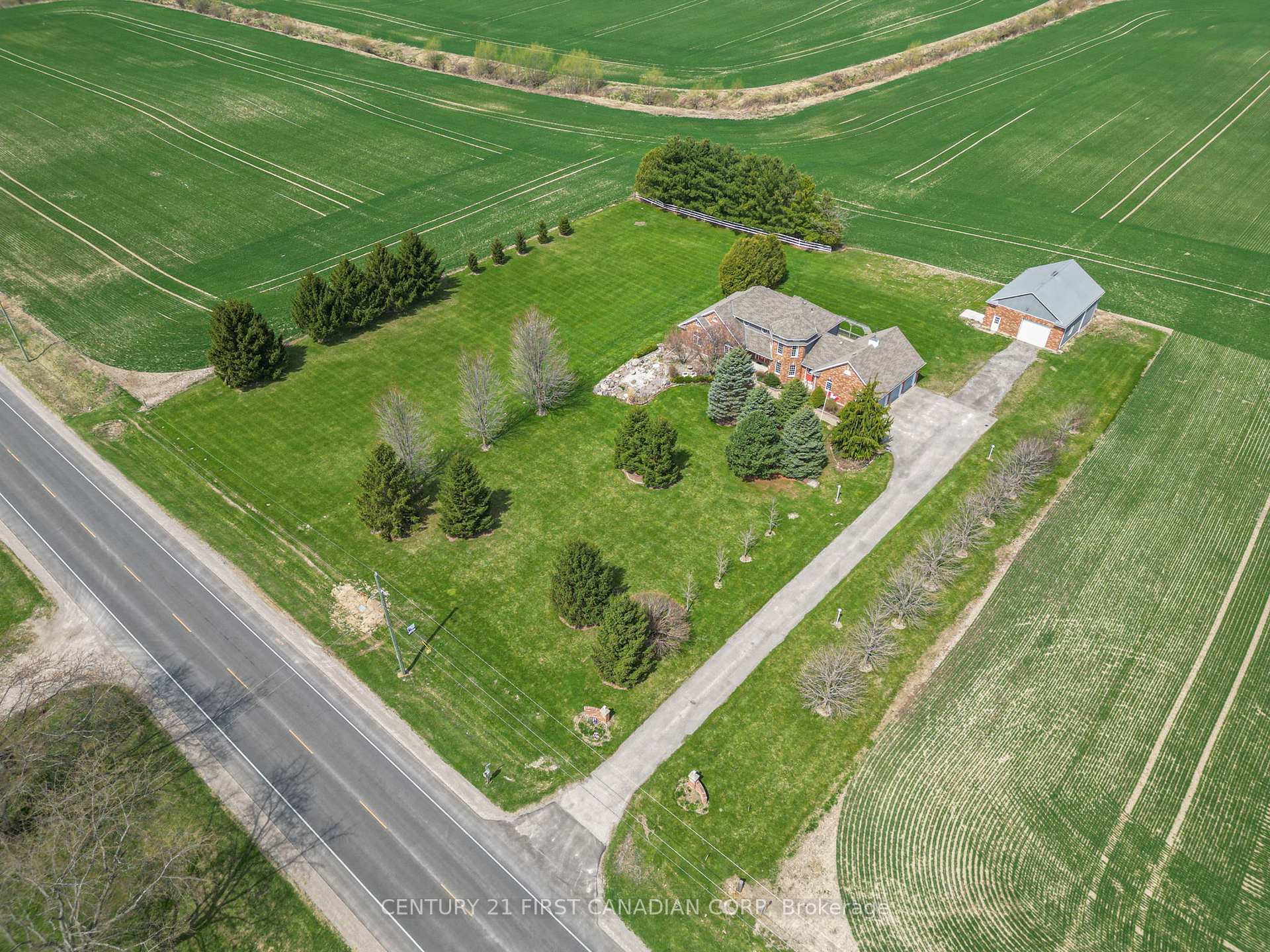 Photo 4 of 12626 Ilderton Road, Middlesex Centre, Rural Middlesex Centre — HOMEH