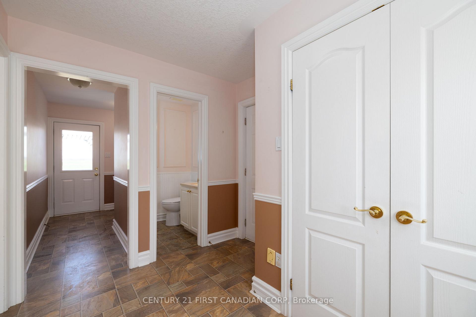 Photo 20 of 12626 Ilderton Road, Middlesex Centre, Rural Middlesex Centre — HOMEH