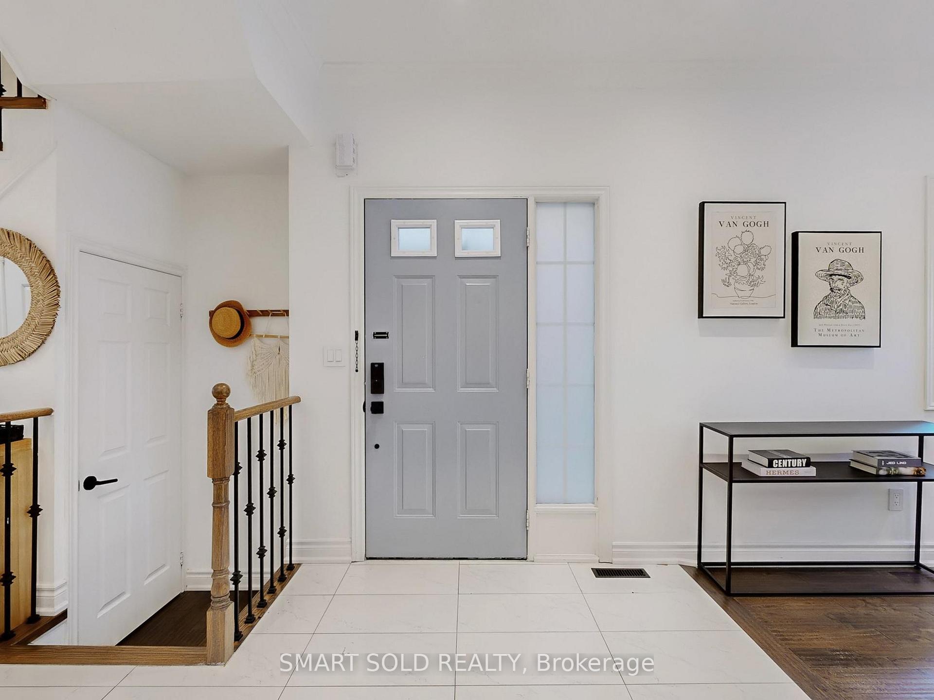 Photo 22 of 30 Crispin Court, Markham, Buttonville — HOMEH