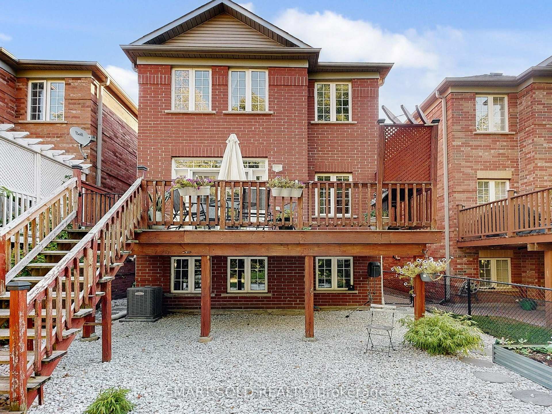 Photo 25 of 30 Crispin Court, Markham, Buttonville — HOMEH