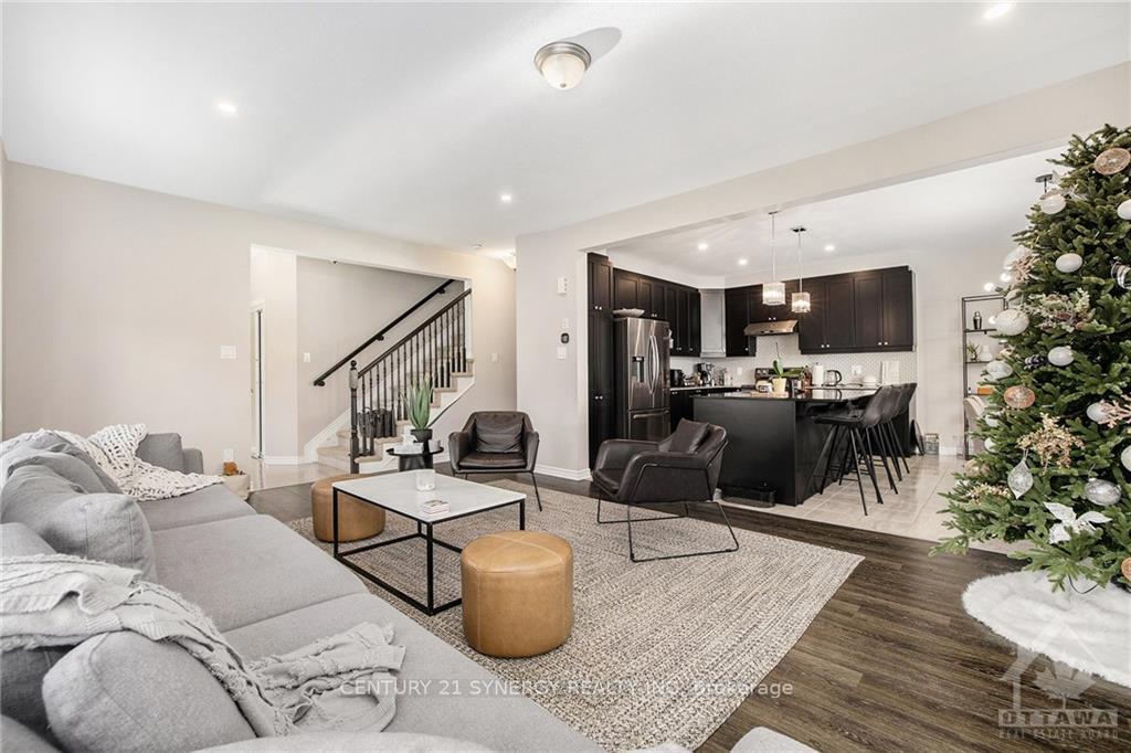 Photo 9 of 217 Cranesbill Road, Ottawa, Kanata - Emerald Meadows/Trailwest — HOMEH