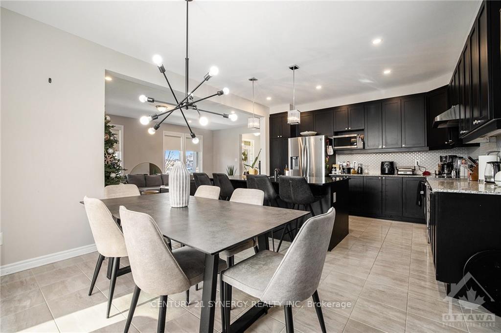 Photo 11 of 217 Cranesbill Road, Ottawa, Kanata - Emerald Meadows/Trailwest — HOMEH