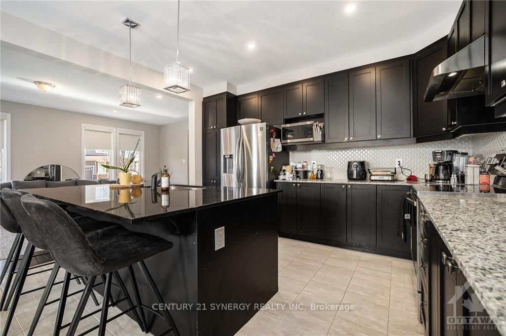 Photo 15 of 217 Cranesbill Road, Ottawa, Kanata - Emerald Meadows/Trailwest — HOMEH