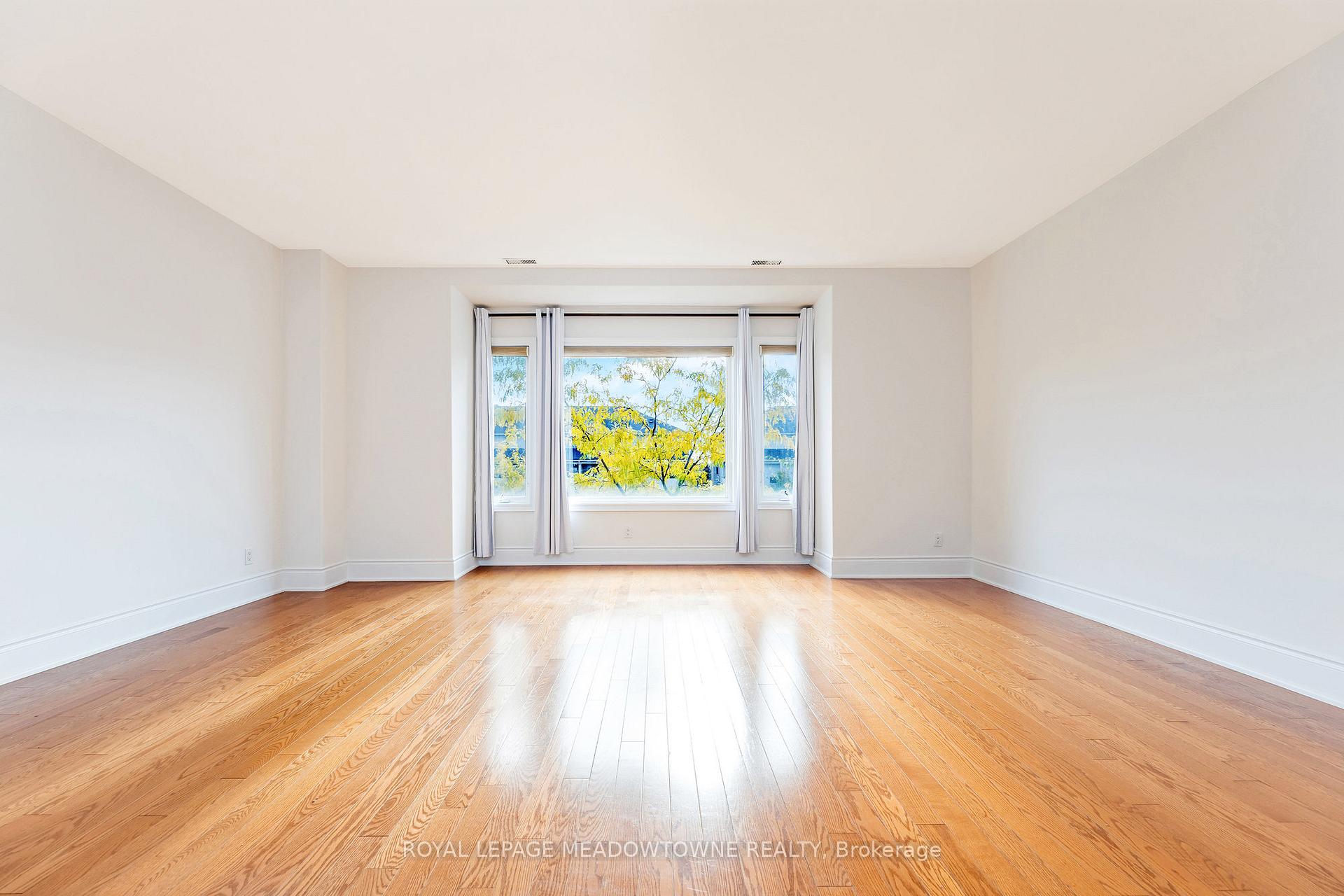 Photo 16 of Unit Upper, 9105 Derry Road W, Milton, Clarke — HOMEH