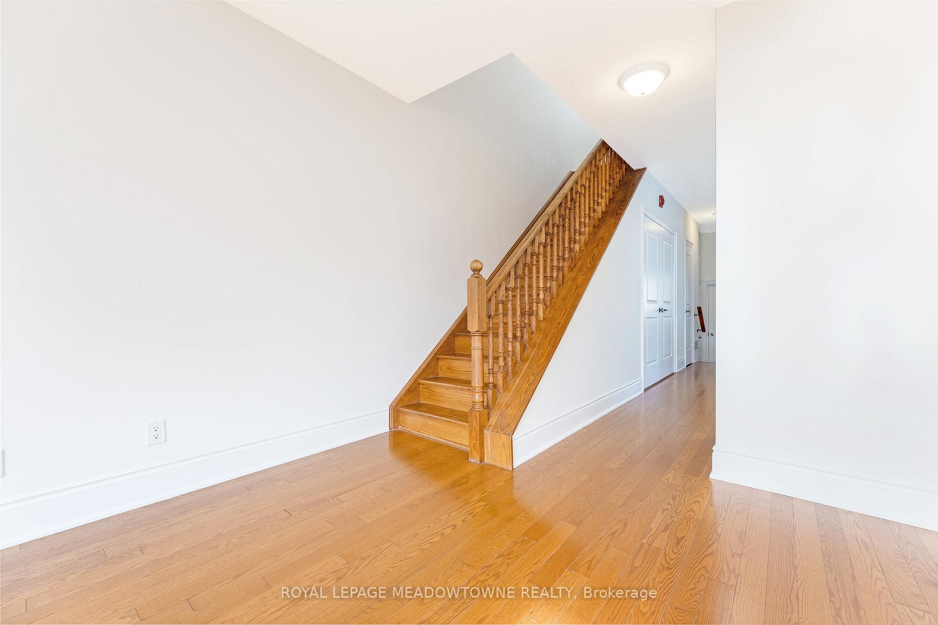 Photo 18 of Unit Upper, 9105 Derry Road W, Milton, Clarke — HOMEH