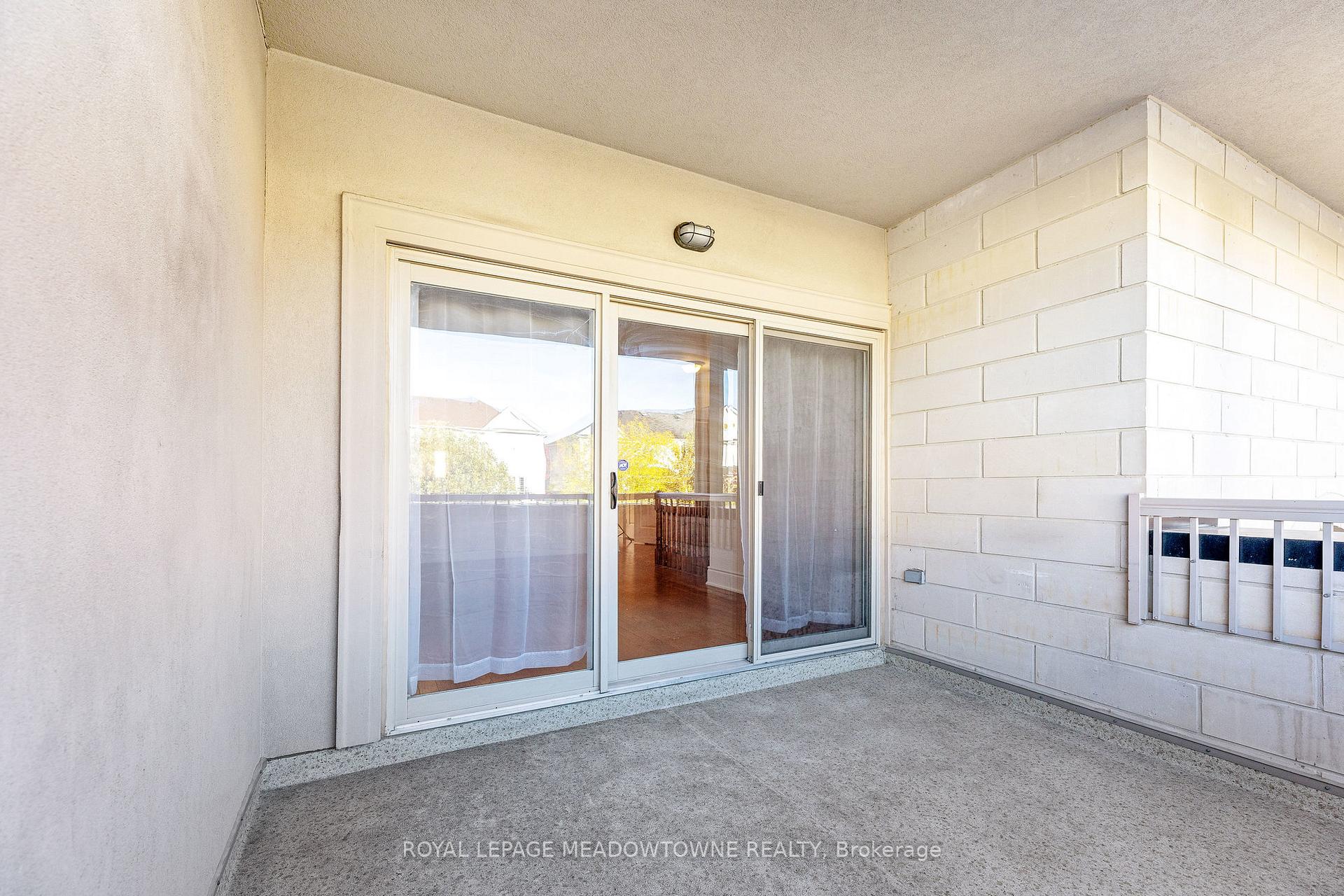 Photo 22 of Unit Upper, 9105 Derry Road W, Milton, Clarke — HOMEH