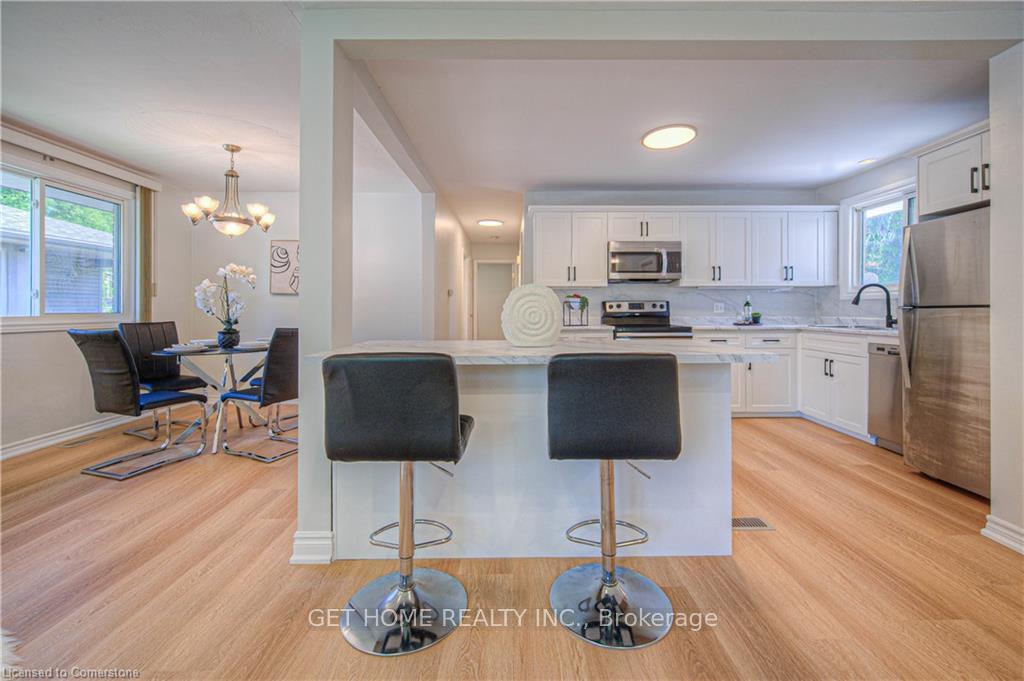 Photo 6 of 86 Queenston Drive, Kitchener — HOMEH