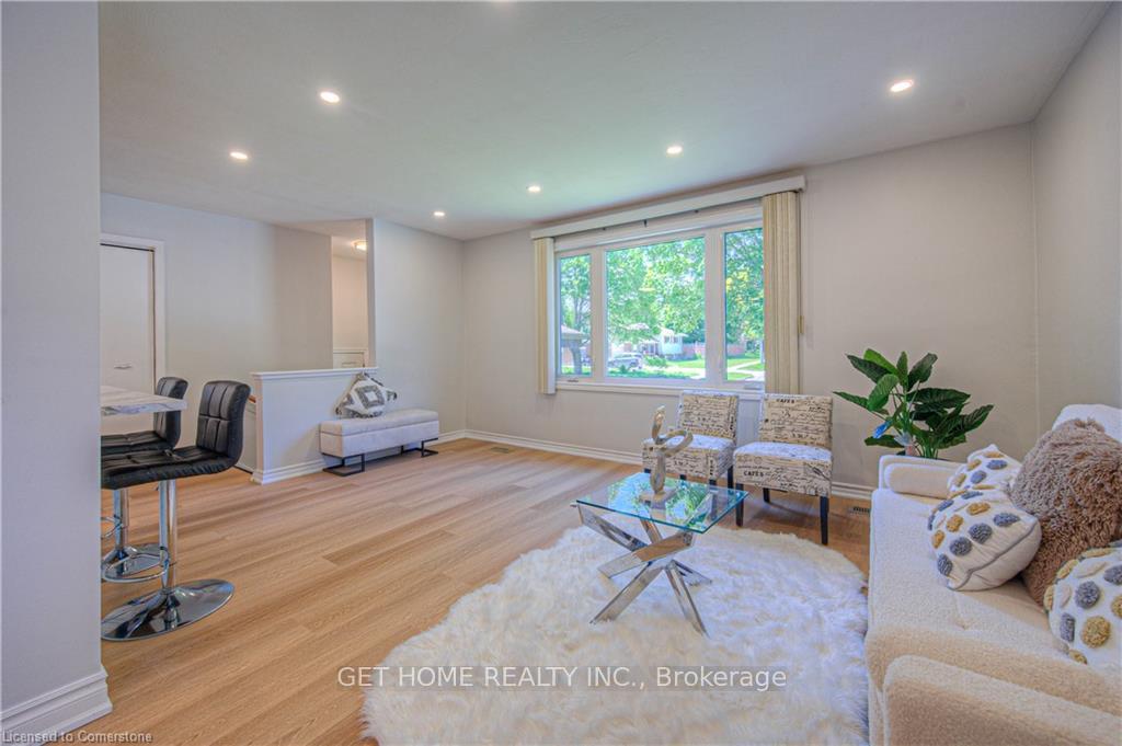 Photo 7 of 86 Queenston Drive, Kitchener — HOMEH