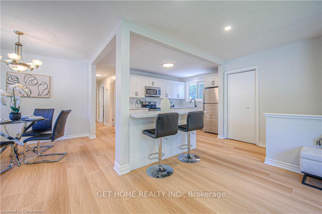 Photo 9 of 86 Queenston Drive, Kitchener — HOMEH