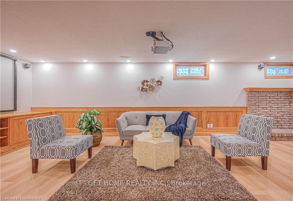 Photo 30 of 86 Queenston Drive, Kitchener — HOMEH