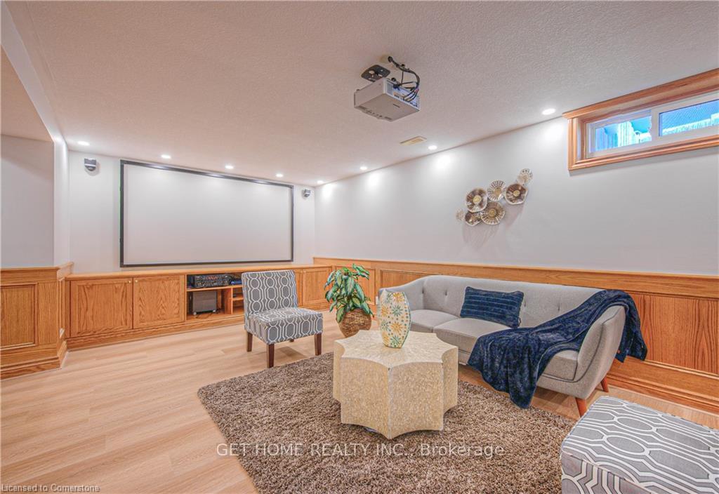 Photo 31 of 86 Queenston Drive, Kitchener — HOMEH