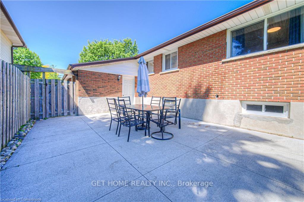 Photo 45 of 86 Queenston Drive, Kitchener — HOMEH