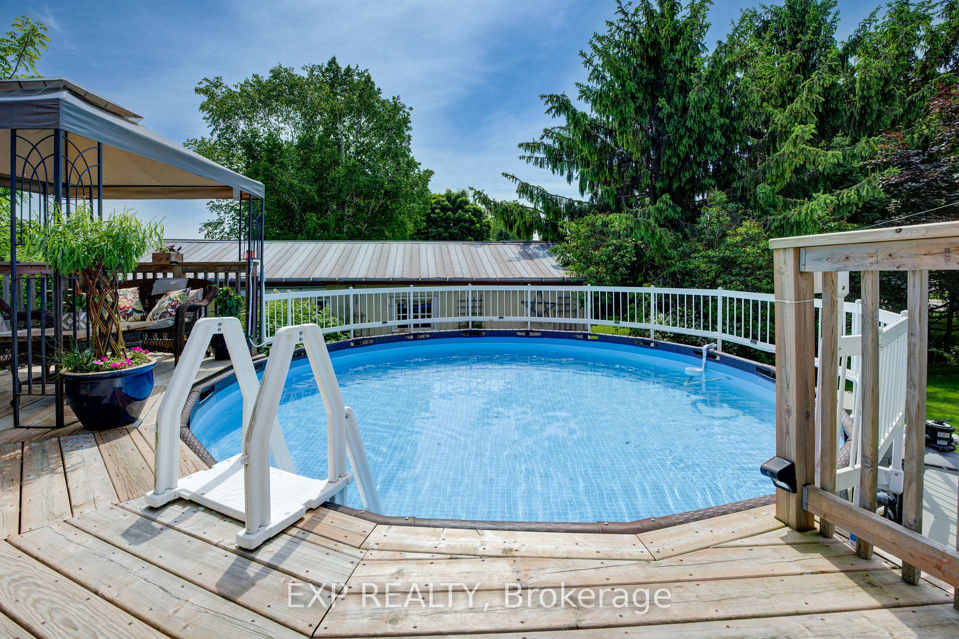 Photo 23 of 43 George Street S, Minto — HOMEH