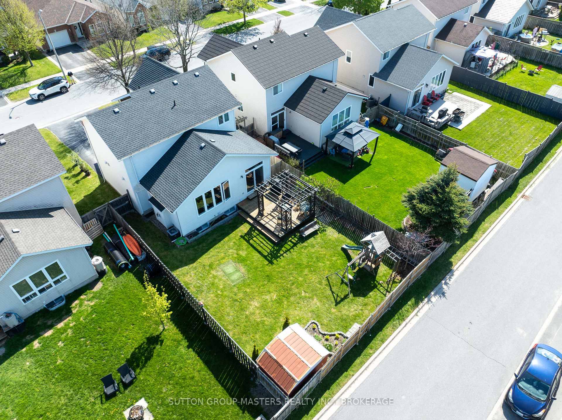 Photo 40 of 422 Cooke Crescent, Kingston, City Northwest — HOMEH