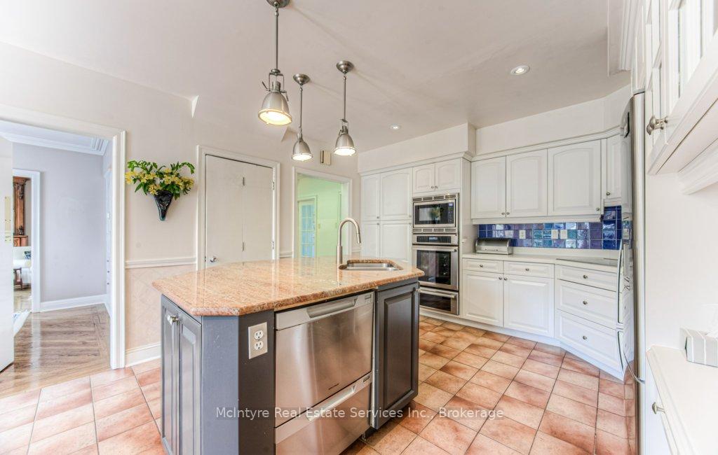 Photo 11 of 71 Rusholme Road, Kitchener — HOMEH