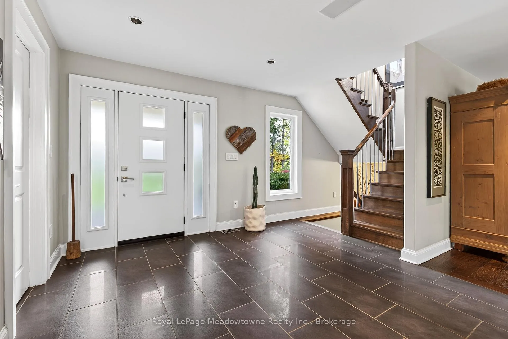 Photo 6 of 8495 Appleby Line, Milton, Campbellville — HOMEH