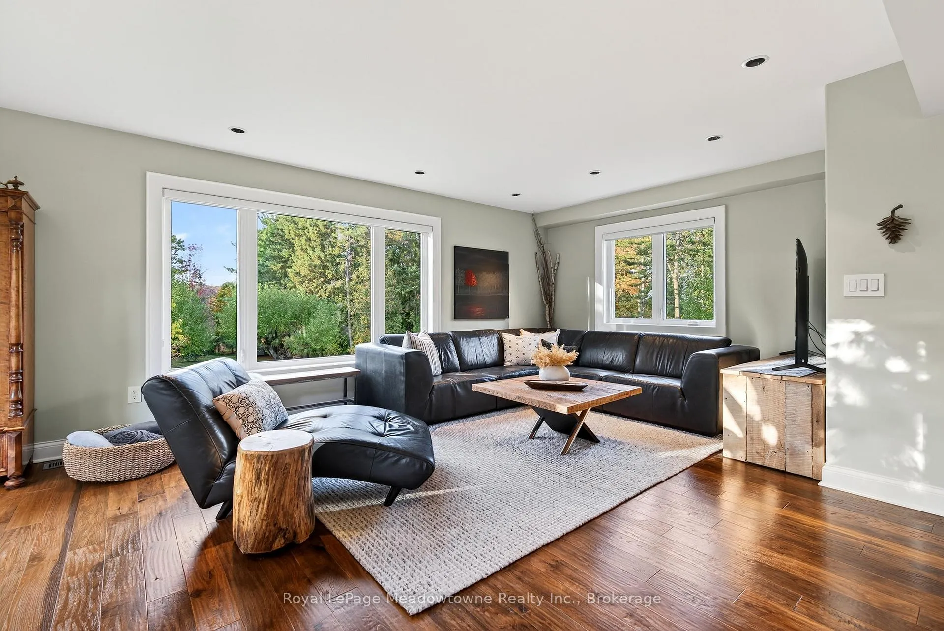 Photo 17 of 8495 Appleby Line, Milton, Campbellville — HOMEH