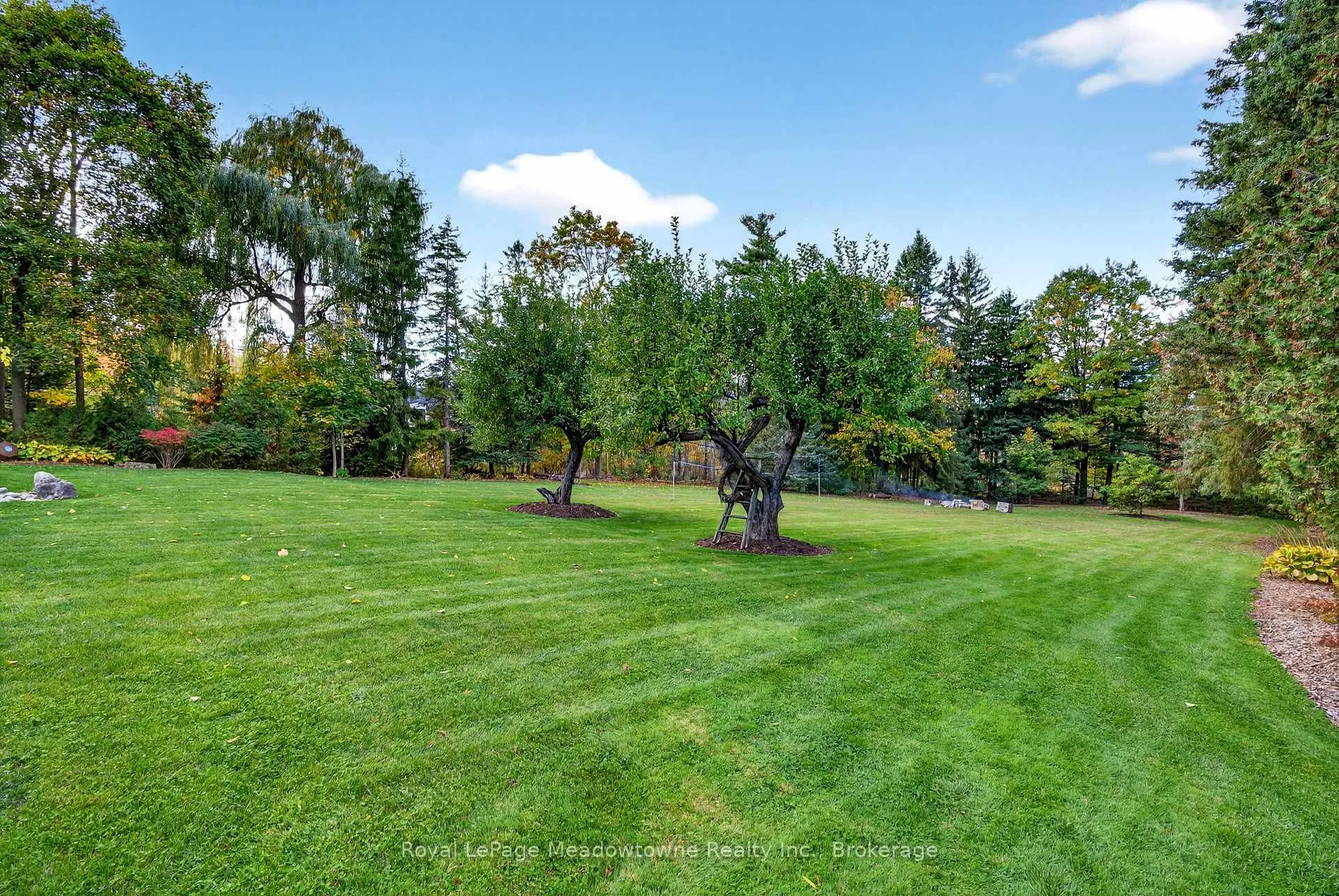 Photo 40 of 8495 Appleby Line, Milton, Campbellville — HOMEH
