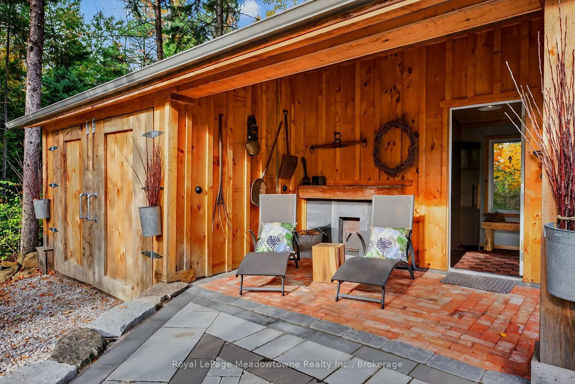 Photo 42 of 8495 Appleby Line, Milton, Campbellville — HOMEH