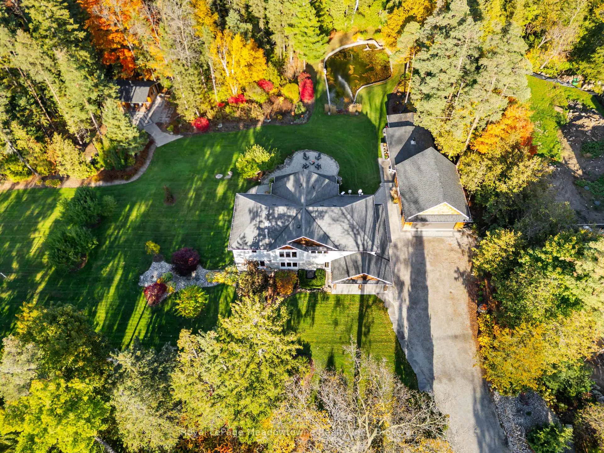 Photo 47 of 8495 Appleby Line, Milton, Campbellville — HOMEH