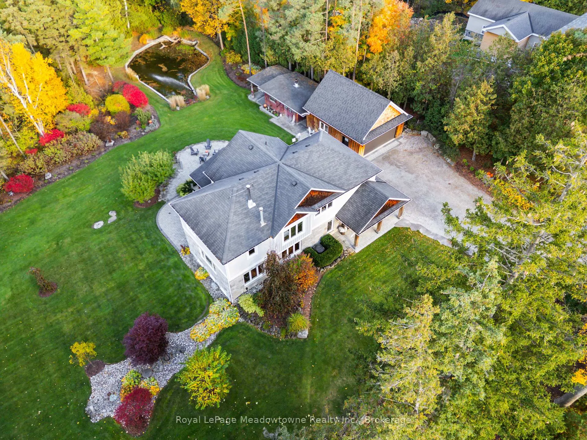 Photo 48 of 8495 Appleby Line, Milton, Campbellville — HOMEH