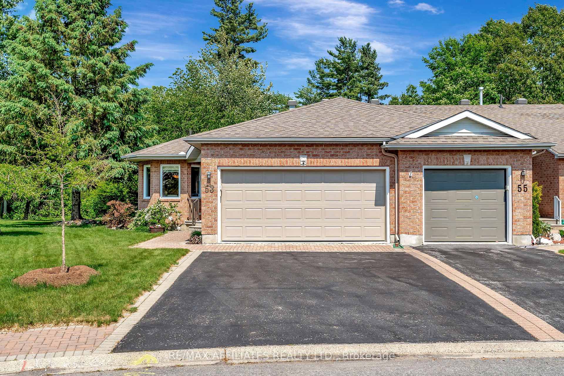 Photo 4 of 53 Bunting Lane, Ottawa, Kanata - Bridlewood — HOMEH