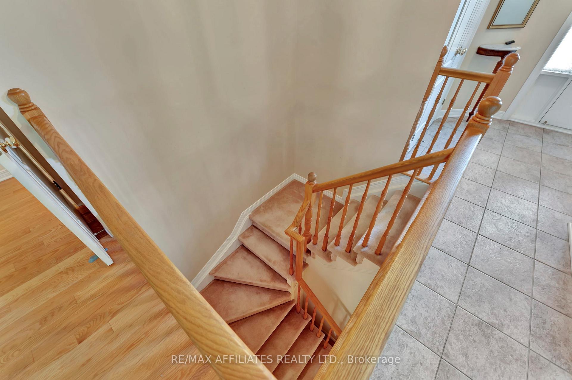 Photo 28 of 53 Bunting Lane, Ottawa, Kanata - Bridlewood — HOMEH