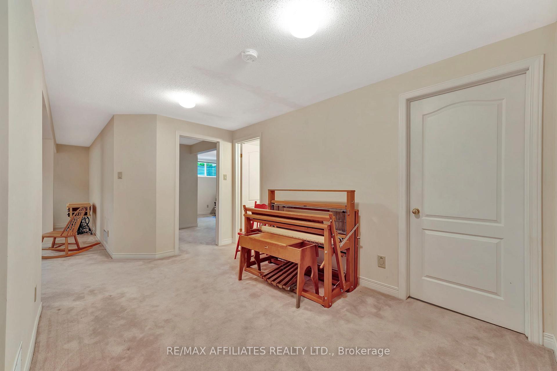 Photo 29 of 53 Bunting Lane, Ottawa, Kanata - Bridlewood — HOMEH