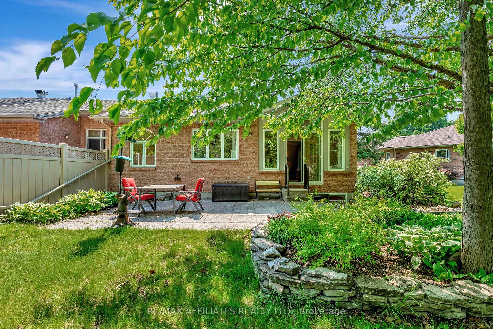 Photo 41 of 53 Bunting Lane, Ottawa, Kanata - Bridlewood — HOMEH