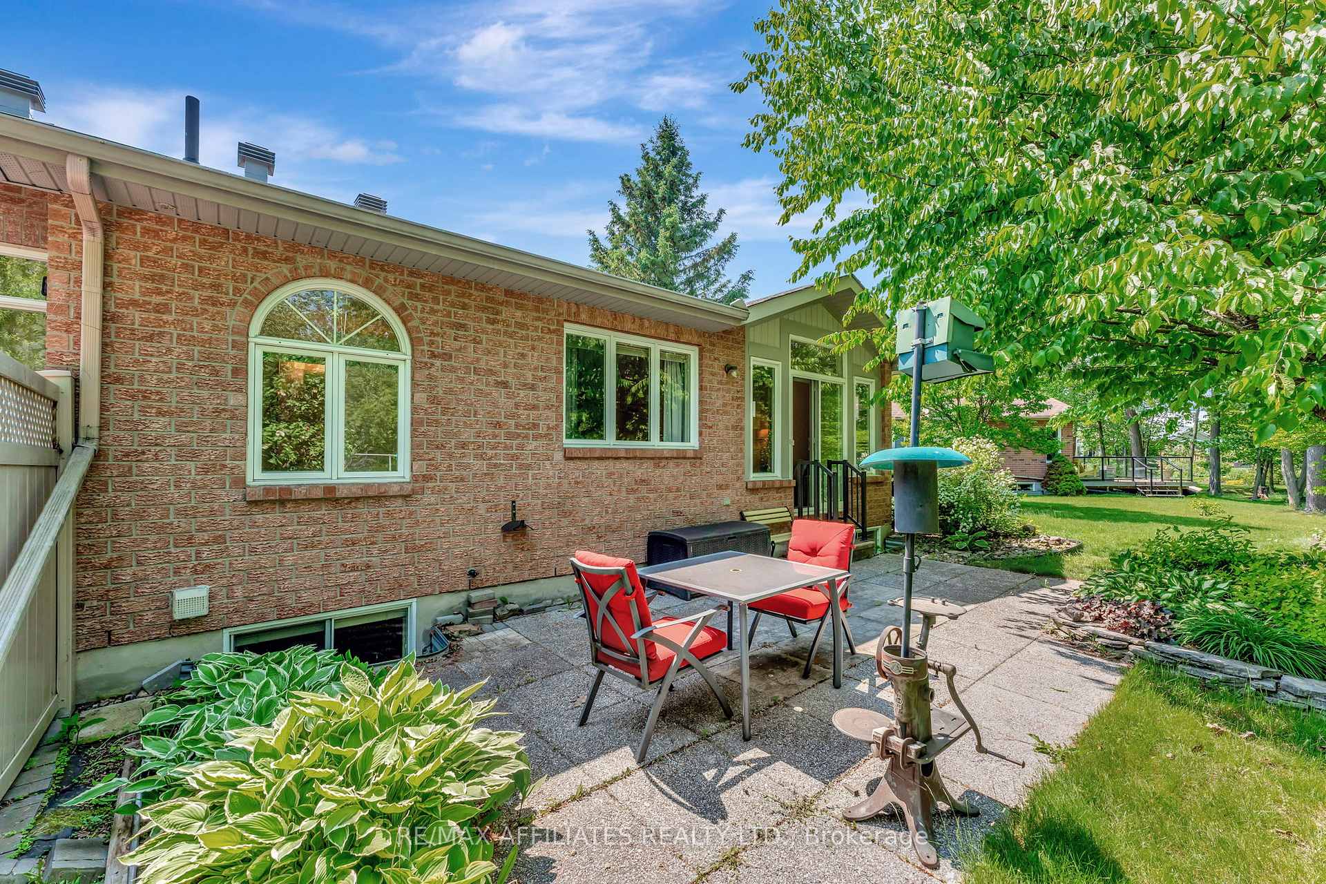 Photo 42 of 53 Bunting Lane, Ottawa, Kanata - Bridlewood — HOMEH
